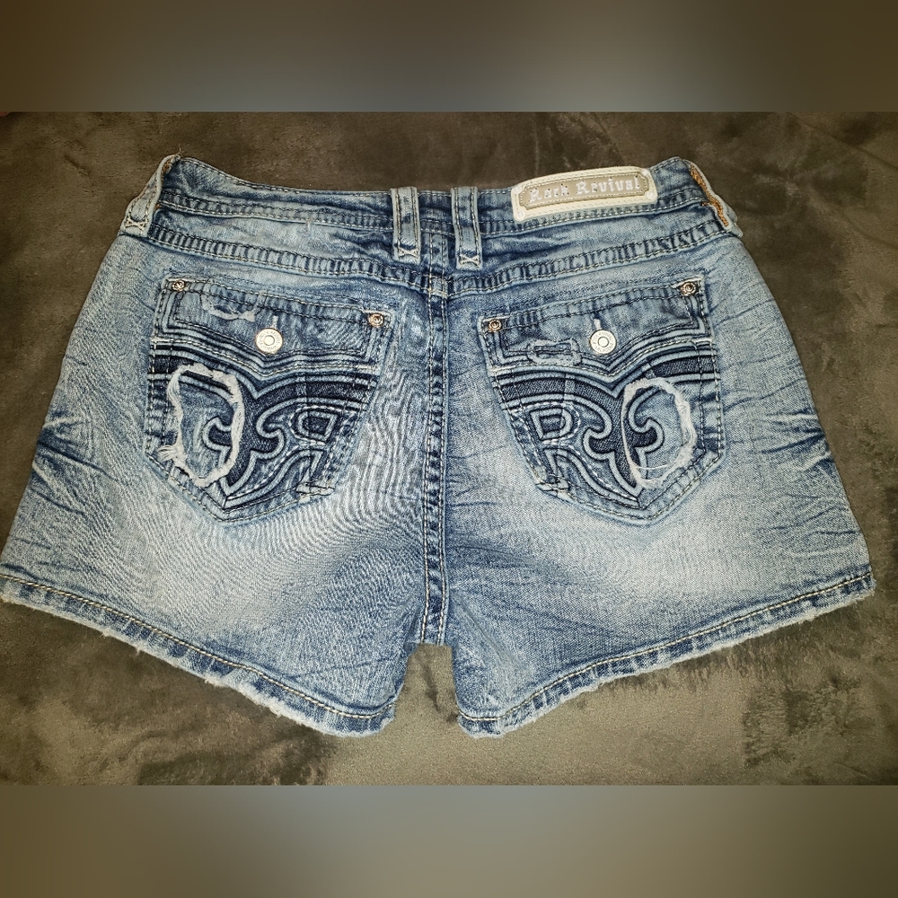 Rock Revival womens Stellar midrise shorts 31